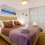 Lovely Apartment In Split With Wifi